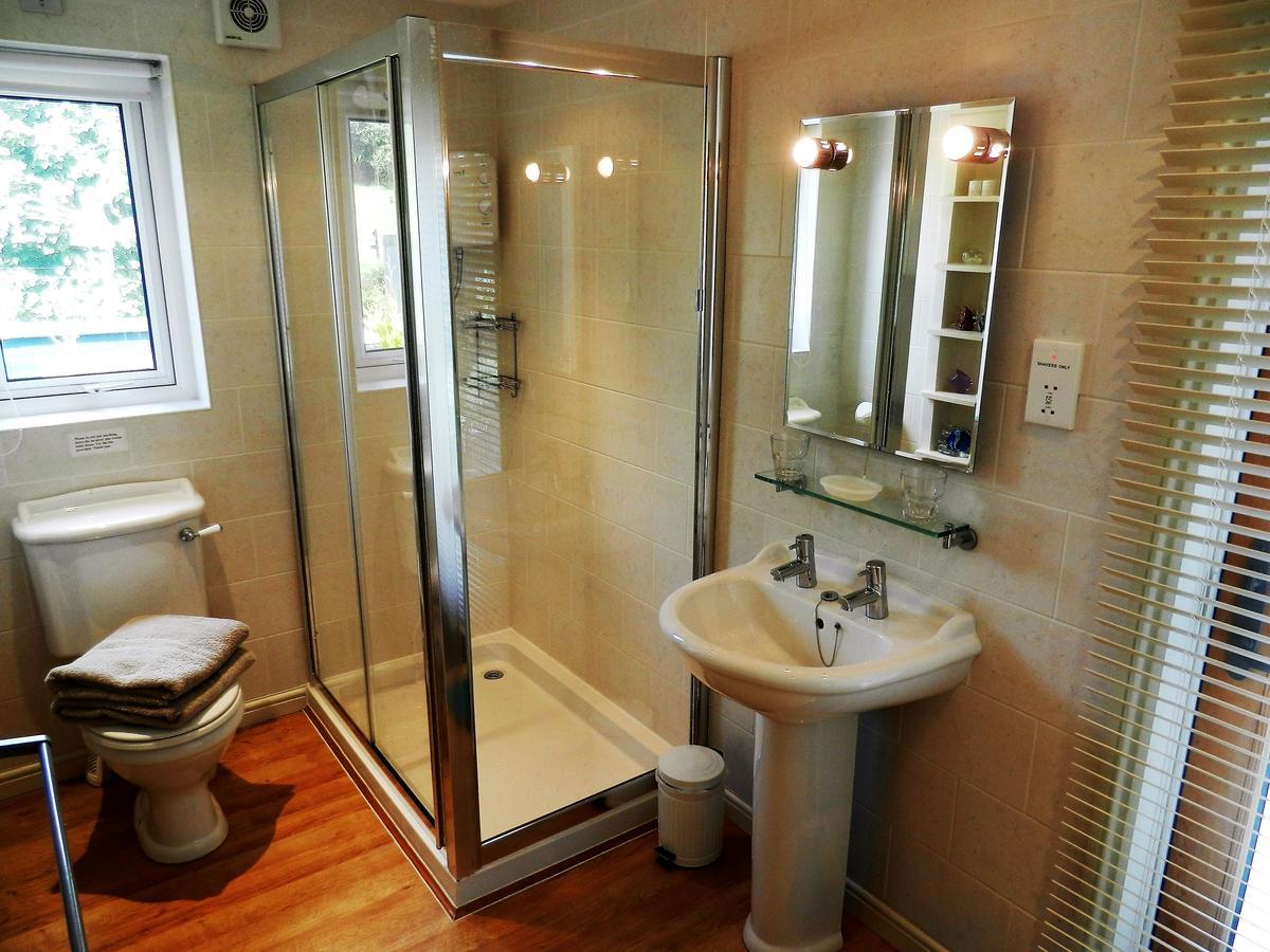 Ffynnon Fendigaid Bed And Breakfast 에버포스 외부 사진